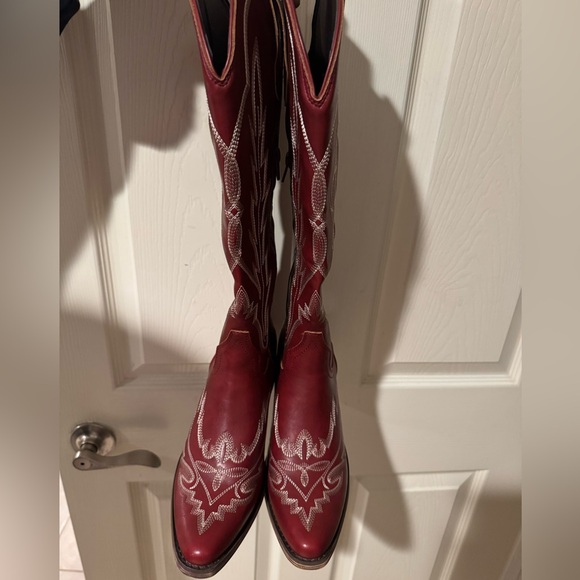 THE ROSEMARY - CREAM CLASSIC TALL COWGIRL BOOTS WITH EMBROIDERY - Picture 11 of 12